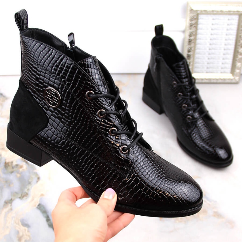 Botas femininas de couro envernizado, com isolamento preto, Filippo DBT4824 1 Botas femininas de couro envernizado, com isolamento preto, Filippo DBT4824 1