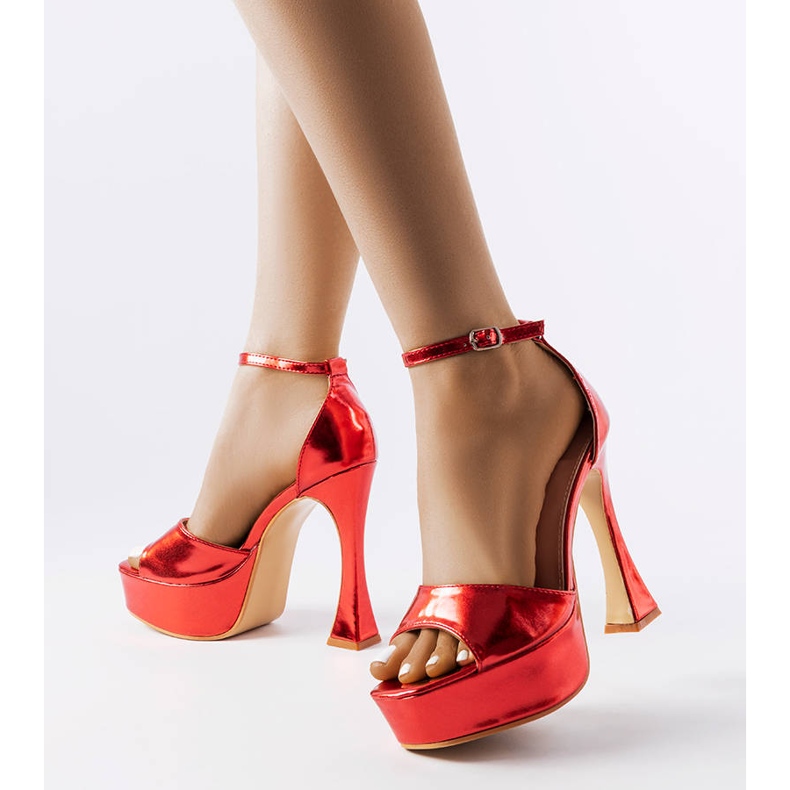 Sandália alta laca vermelha, Illinois. vermelho 1