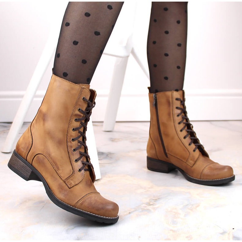 Botas de pele castanhas para mulher Dolce Pietro bege marrom 1
