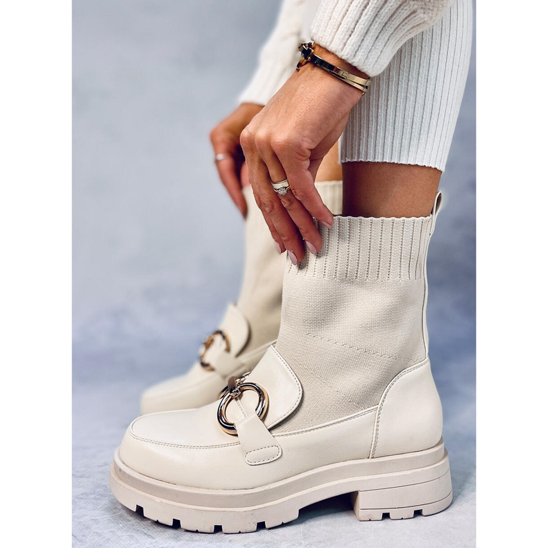 Meia tom bege superior 1