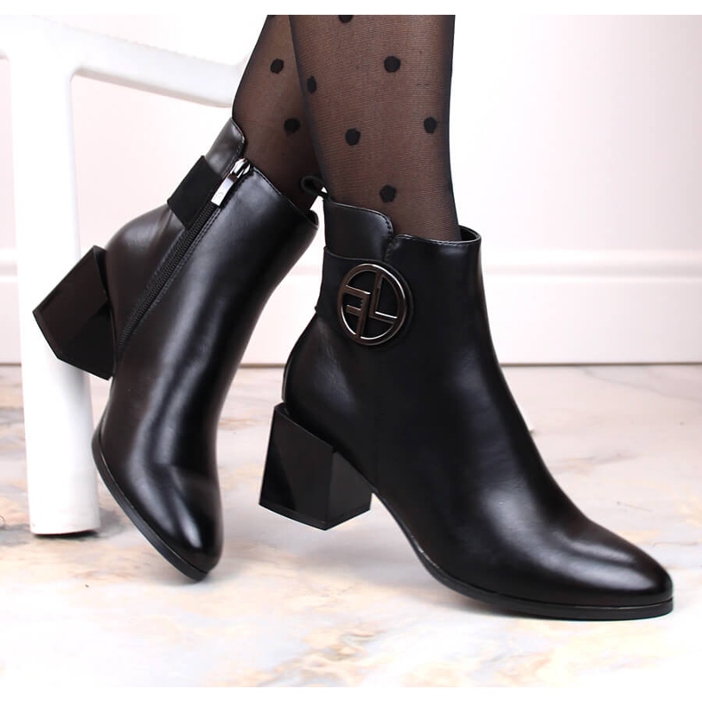 Botins femininos pretos com isolamento e salto alto decorativo, Potocki SZ12227 1