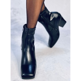 Salto alto da Arya Black preto 1