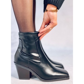 Salto alto da Arya Black preto 2