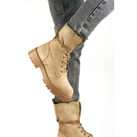 Botas femininas de camurça com cadarço bege 2 Botas femininas de camurça com cadarço bege 2