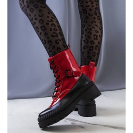 PA1 Os caçadores de Norra vermelhos preto 1