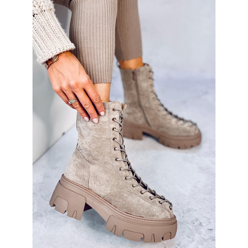 Botas de mulher Wayne Khaki com atacadores bege 1 Botas de mulher Wayne Khaki com atacadores bege 1