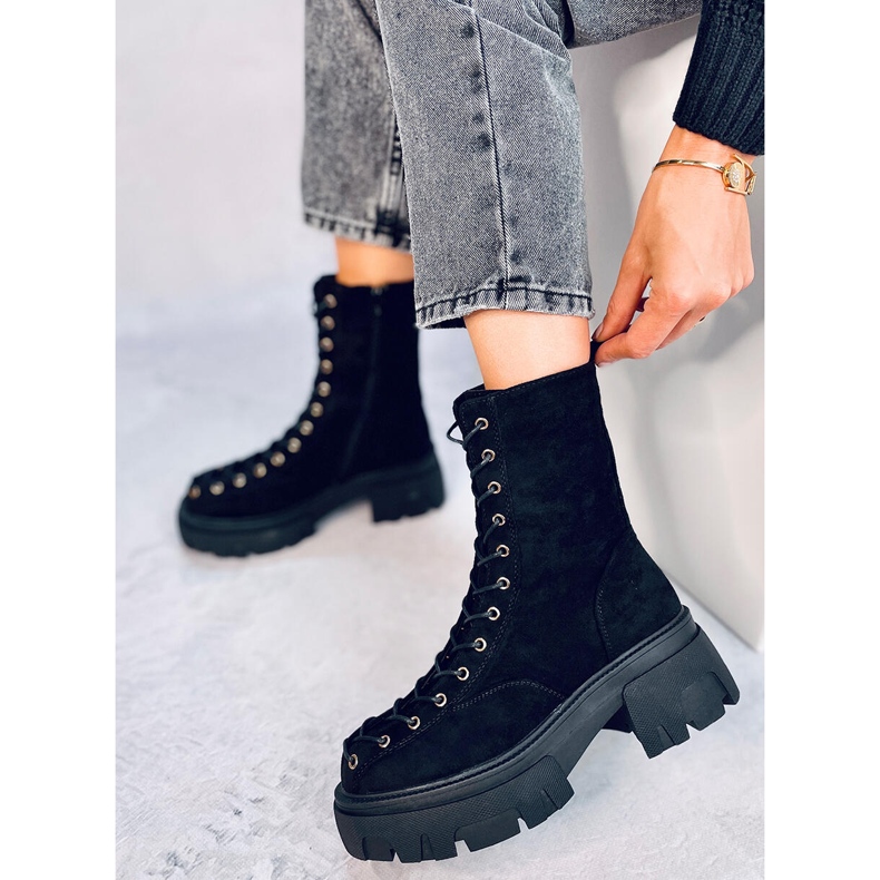 Botas de mulher Wayne Black com atacadores preto 1