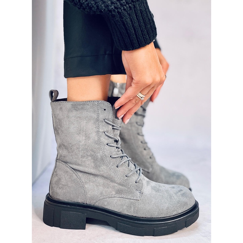 Botas de camurça Lavey Grey com cadarço cinza 2 Botas de camurça Lavey Grey com cadarço cinza 2