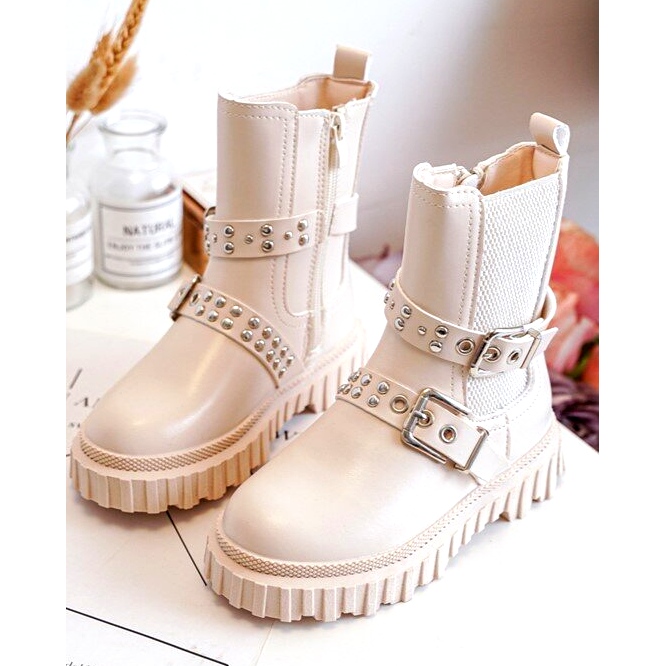 Botins femininos bege com zíper da Adeneia 1