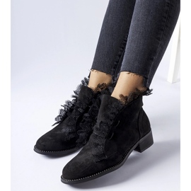 Botins pretos com strass e renda Belviglieri 1