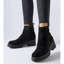 Botins pretos com isolamento e sola Pieve grossa 1