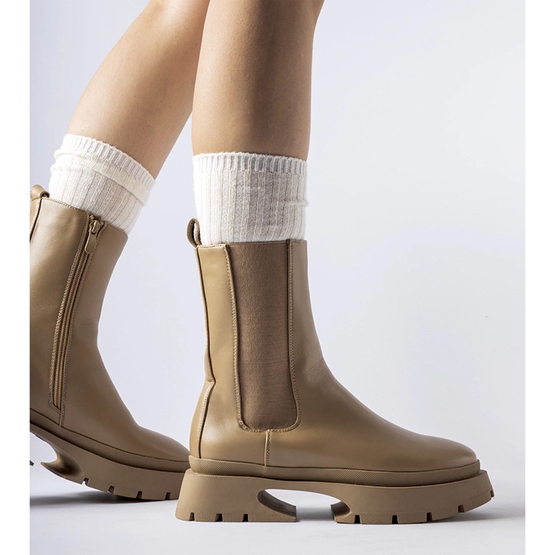 Botas com isolamento marrom da Mombello castanho 1