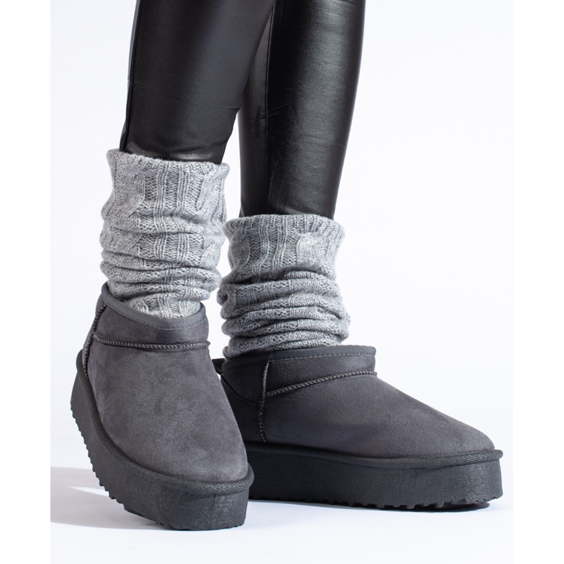 Botas de neve com plataforma curta Shelovet cinza 1 Botas de neve com plataforma curta Shelovet cinza 1