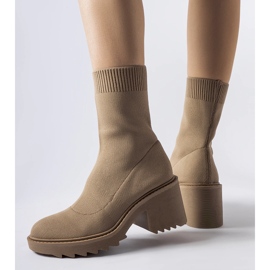 Botins bege escuro com parte superior flexível Cadiz 1