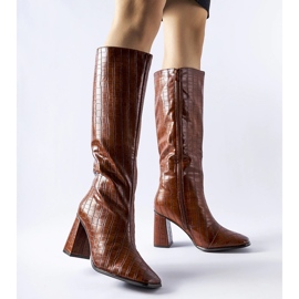 Botas de salto alto com isolamento marrom da Ferruccio castanho 1