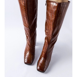 Botas de salto alto com isolamento marrom da Ferruccio castanho 2