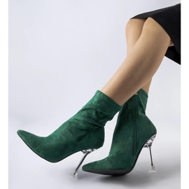 Botins verdes com salto decorativo da Ferguson 1