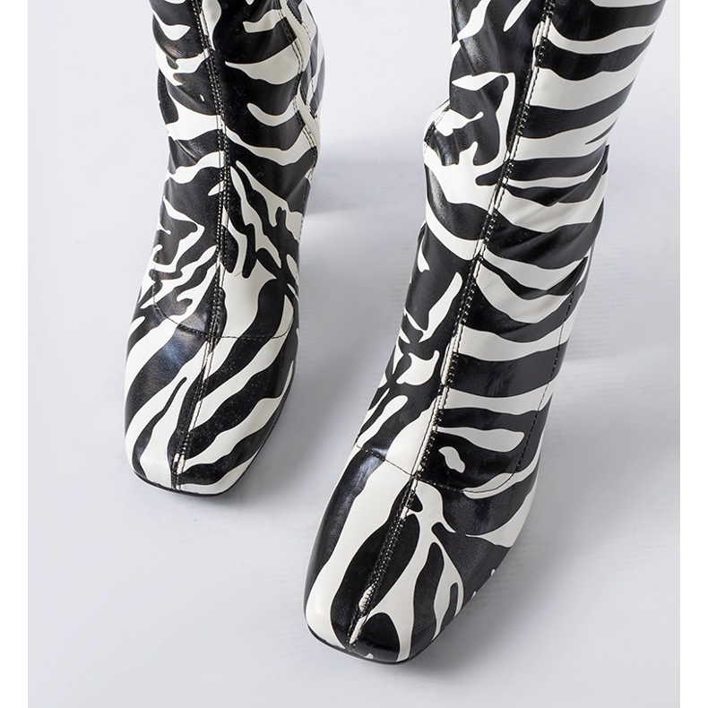 Botins imitação de zebra Upland preto 2