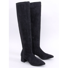 Diondre Mosqueteiros pretos de salto baixo 1