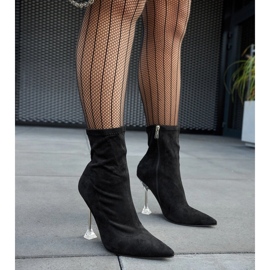 Botins Ferguson pretos com salto decorativo 1
