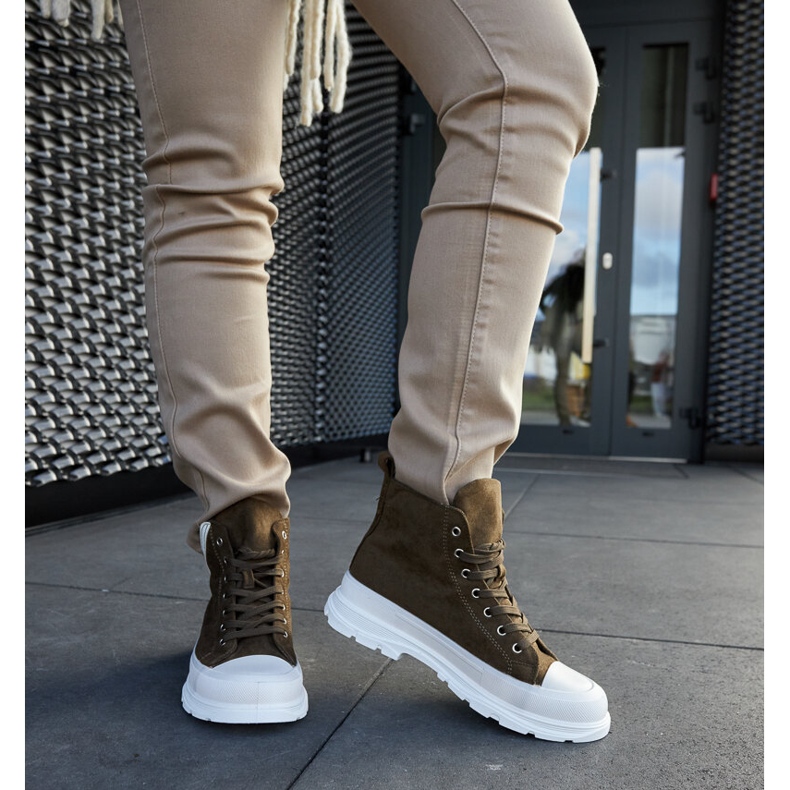 Tênis verde com plataforma alta por Jose 1