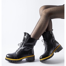 Botas de trabalho pretas com decoração Elisabetta amarela preto 1