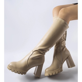 Botas bege quentes de salto alto 1