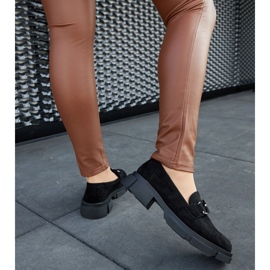 Mocassins pretos maciços com fivela 1
