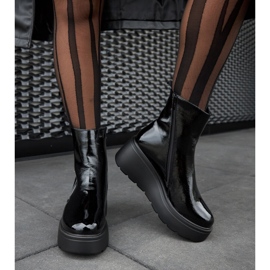 Botas de cunha pretas com isolamento preto 1