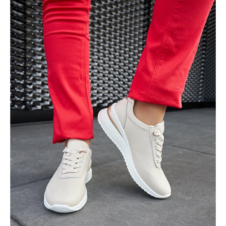 Tênis de cunha de couro bege por Federico 2