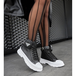 Tênis preto Bolman com plataforma alta 2