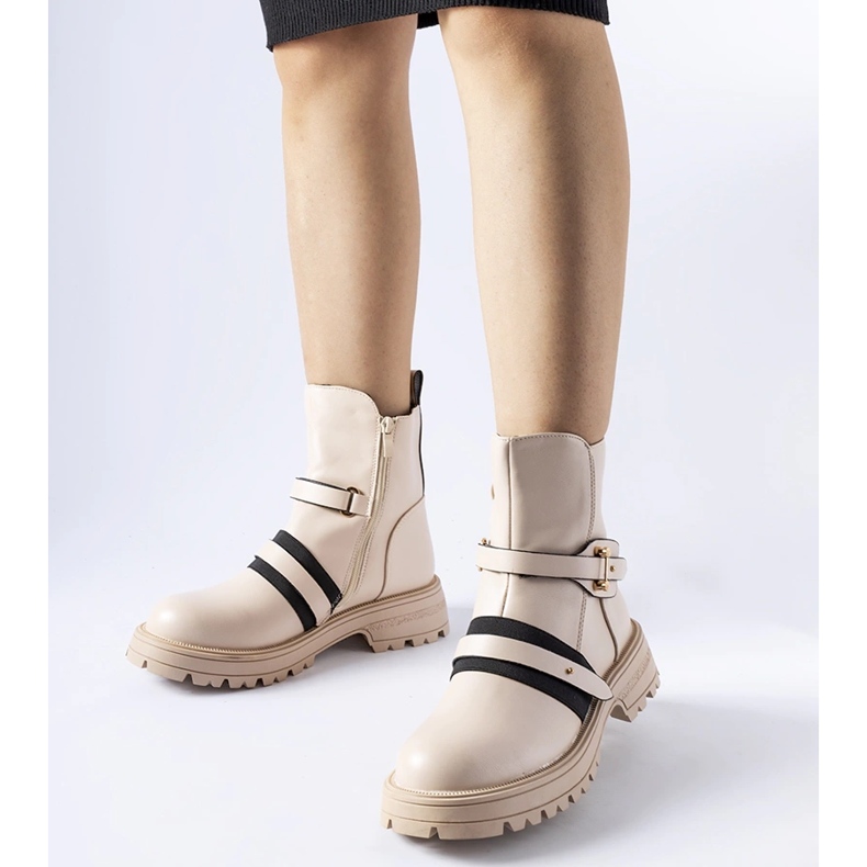 Botas Laderoute com isolamento bege 1 Botas Laderoute com isolamento bege 1