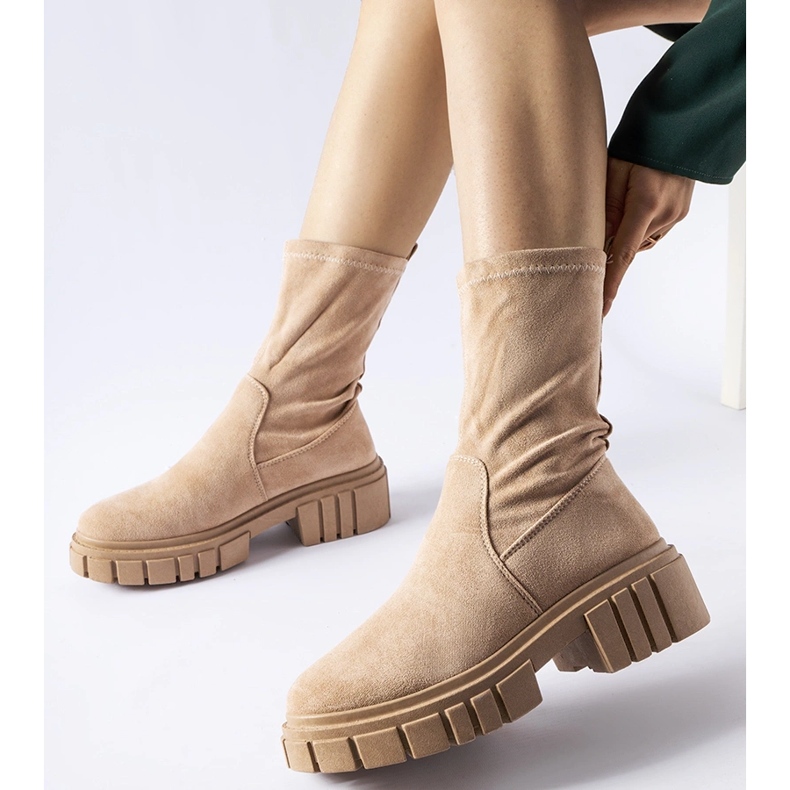 Botins de camurça ecológica Montefusco bege 1