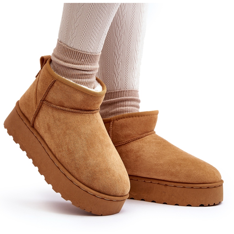 Botas femininas de neve com plataforma isoladas com pele de camelo Xamella marrom 4