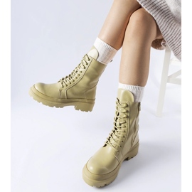 Botas rasteiras verdes com protetor Zacharie 1