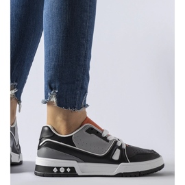 Sapatos Archie pretos com lingueta laranja 1