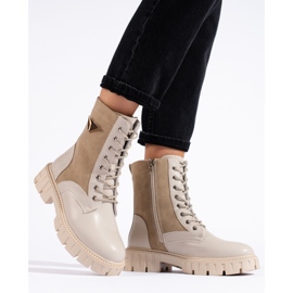 Botas trabalhadoras bege de mulher 1