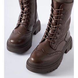 Botas marrons decoradas com costura Nicla castanho 2 Botas marrons decoradas com costura Nicla castanho 2