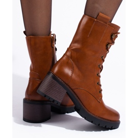 Botins altos com atacadores castanhos Shelovet marrom 1