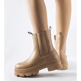 Botins bege na plataforma Placido 1