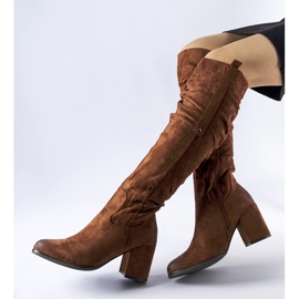 Botas de salto alto em camurça ecológica Chocolate Neve marrom 1