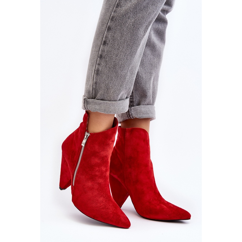 Botins assimétricos vermelhos de salto alto Lu Boo vermelho 2