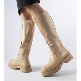 Botas planas clássicas bege Christien 1