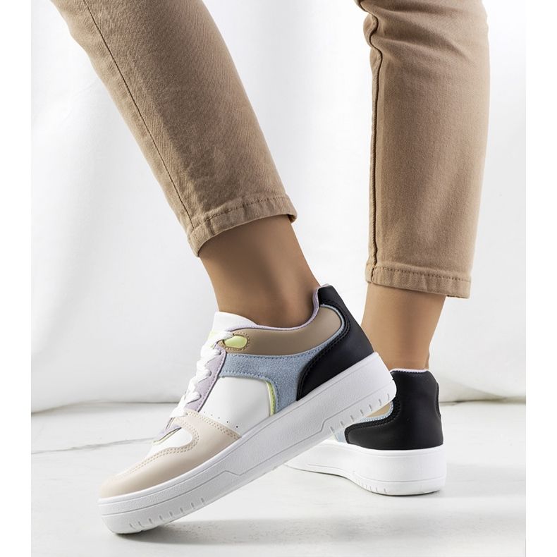 Tênis feminino branco e roxo Lins bege 1