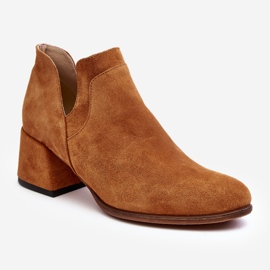 Botins de camurça com salto recortado Camel Dalros castanho 1