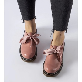 Sapatos rosa com laço decorativo da Rodriguez 1