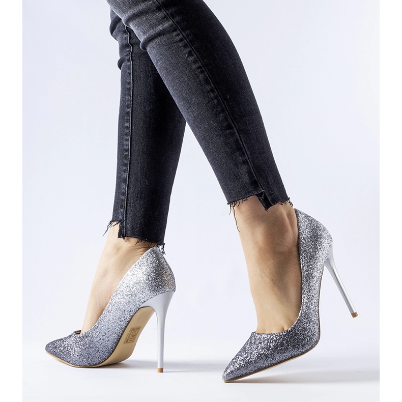 Salto alto Covo com brilho prateado prata 1