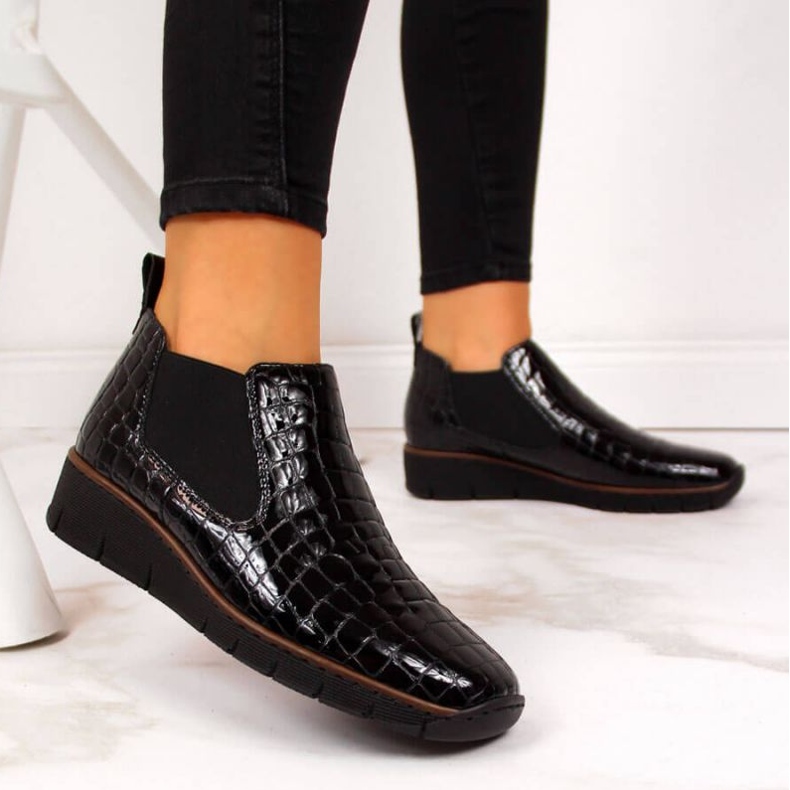 Botas pretas de couro de cobra Rieker W R474 preto 2