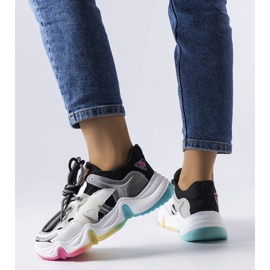 Tênis preto em materiais mistos da Grondin 1