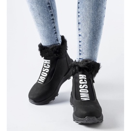 Tênis cano alto Oneglia com isolamento preto 1